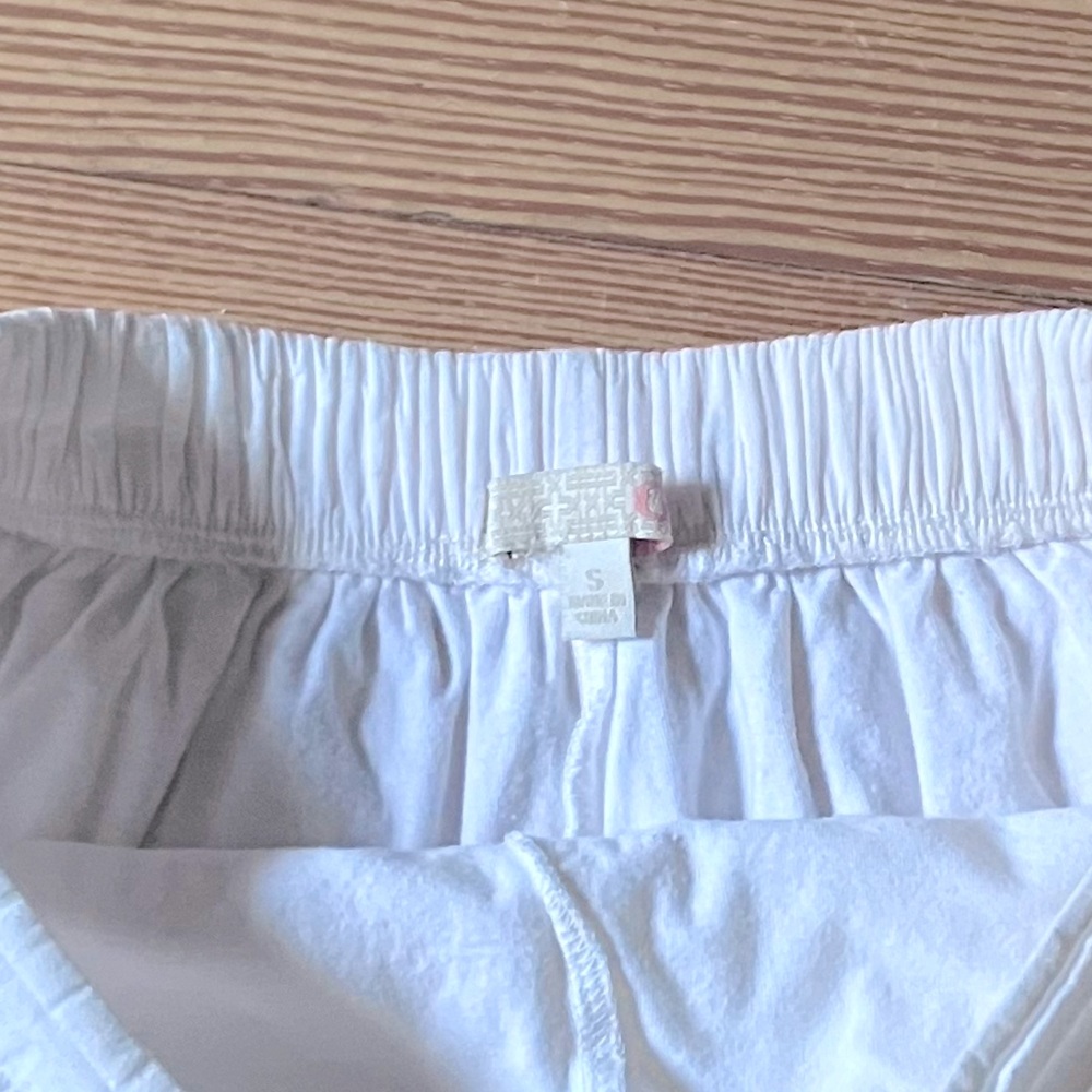 Gianni Bini White Lace Women Shorts - Picture 7 of 8